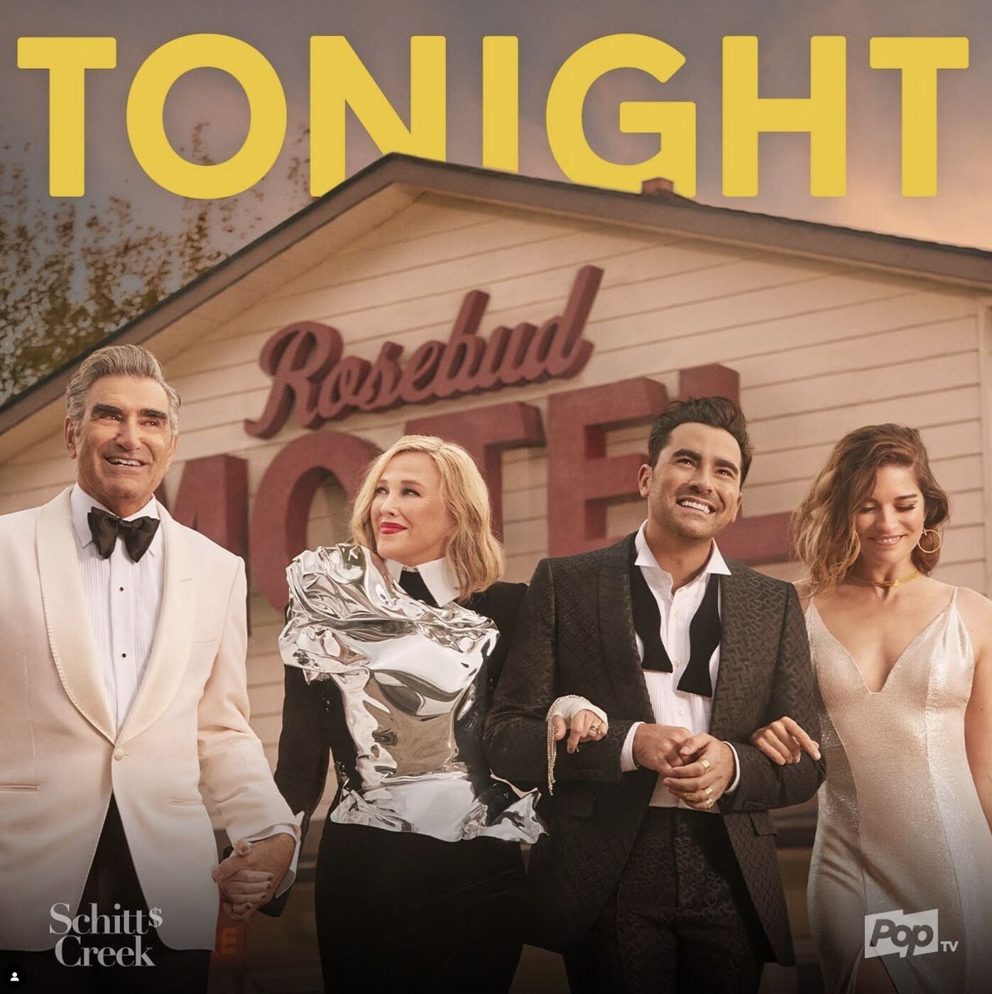 Schitt's Creek: Tonight. The cast in front of the Rosebud Motel